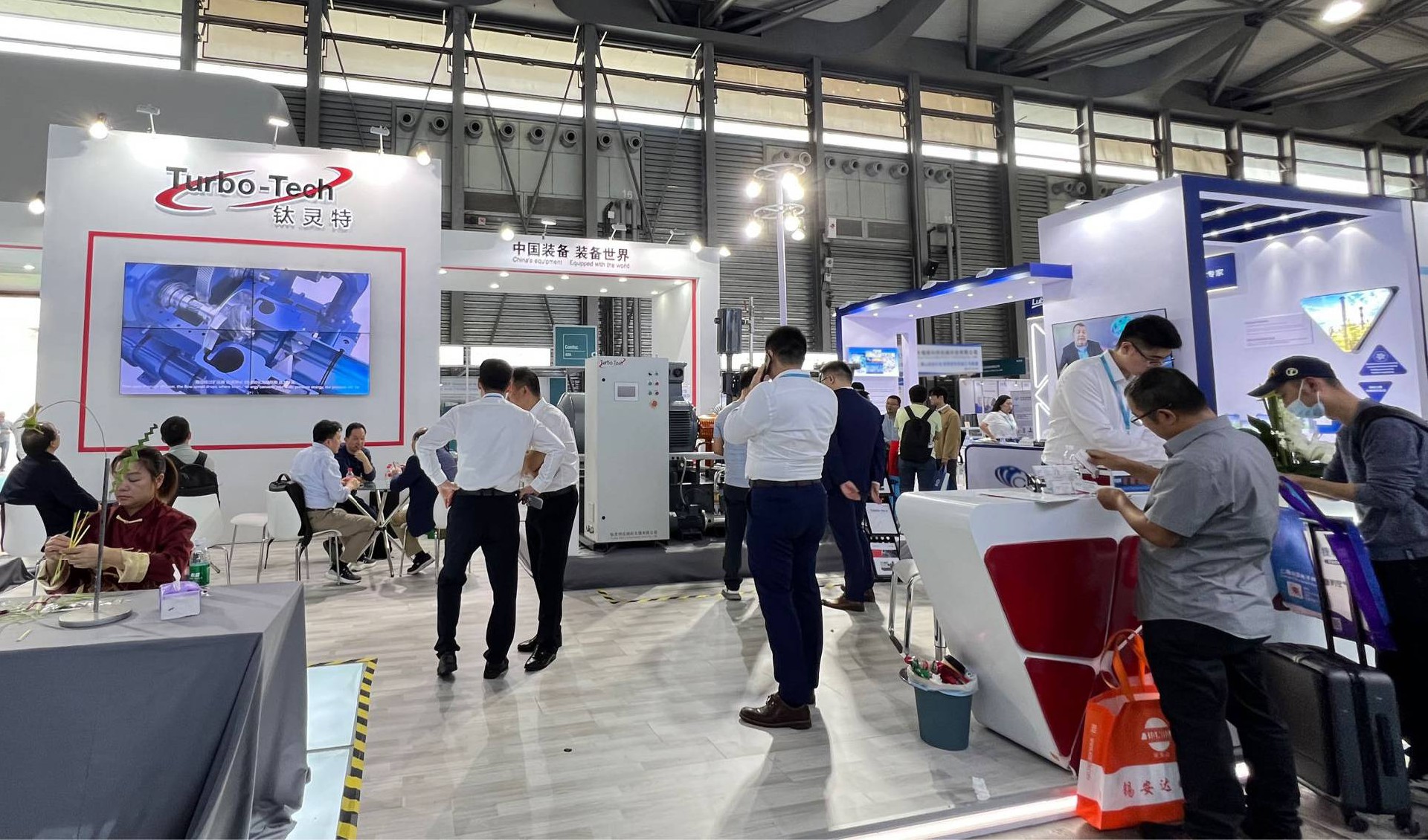 1698818831105880.jpg 1698818831105880.jpg