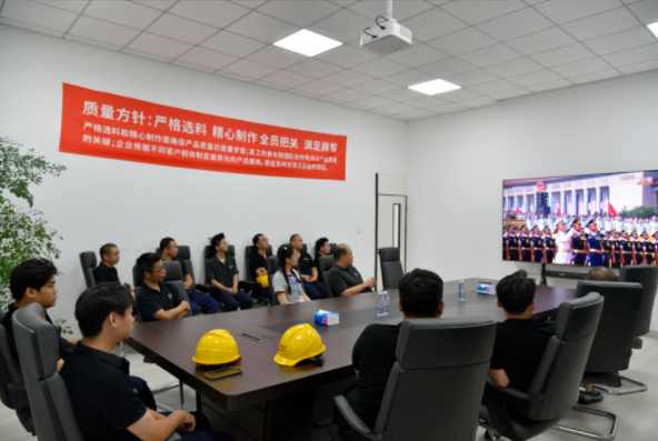 9.3閱兵震撼全球!鈦靈特壓縮機鑄就工業(yè)脊梁,向祖國獻禮!